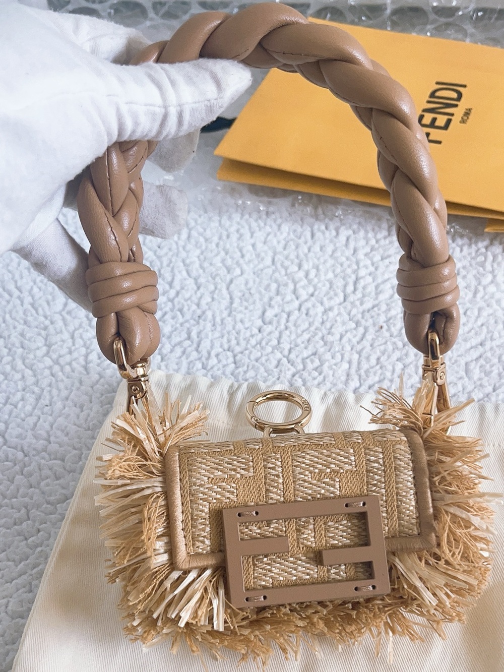 FENDI Woven Raffia Fabric Nano Baguette Maxi Handle Charm - Picture 15 of 16